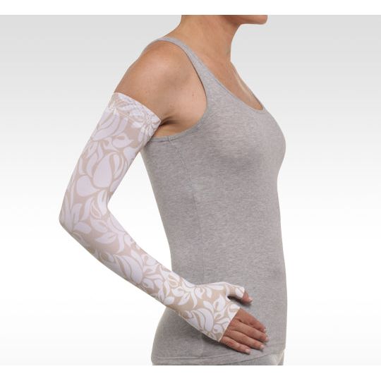 Juzo Soft Seamless Compression Glove