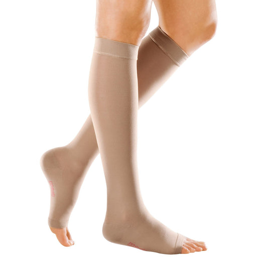 Male And Female Compression Socks, Oversized Compression Socks With Wide  Legs, High Knee Flying Socks, Medical Compression Socks, Varicose Vein  Storag